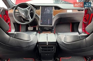 Ліфтбек Tesla Model S 2018 в Тернополі