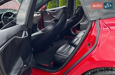 Ліфтбек Tesla Model S 2018 в Тернополі