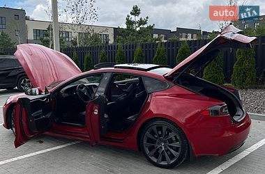 Ліфтбек Tesla Model S 2018 в Тернополі