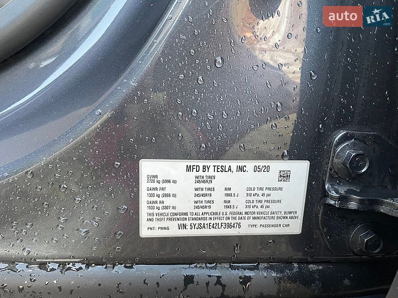 Лифтбек Tesla Model S 2020 в Броварах