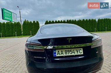 Ліфтбек Tesla Model S 2014 в Кам'янець-Подільському