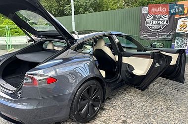 Ліфтбек Tesla Model S 2021 в Золочеві фото 16 Ліфтбек Tesla Model S 2021 в Золочеві