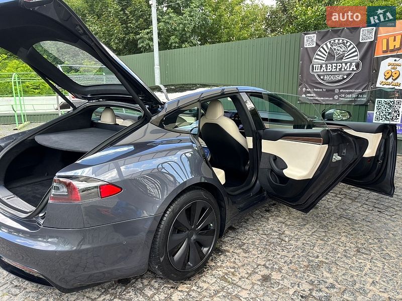 Ліфтбек Tesla Model S 2021 в Золочеві фото 16 Ліфтбек Tesla Model S 2021 в Золочеві
