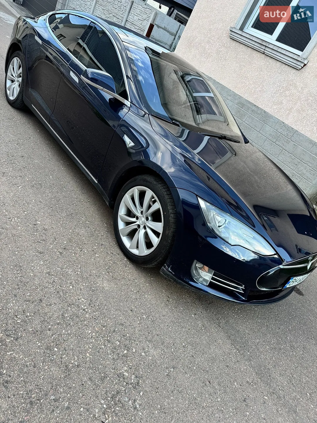 2014 Tesla Model S - мініатюра 3