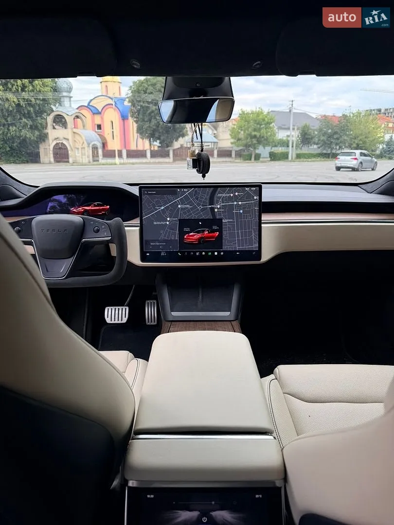 2021 Tesla Model S - мініатюра 19