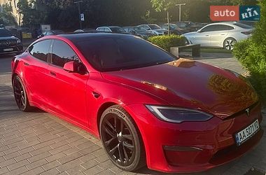 Лифтбек Tesla Model S 2021 в Ужгороде