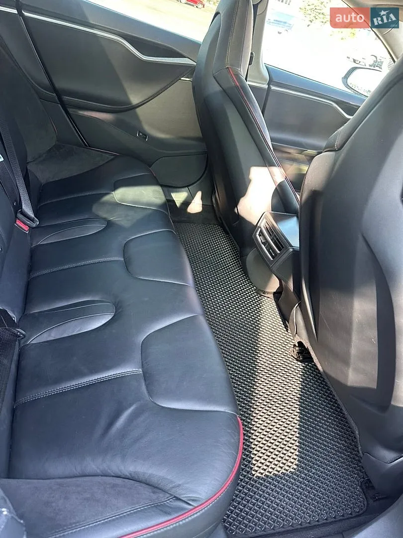 2013 Tesla Model S - мініатюра 26