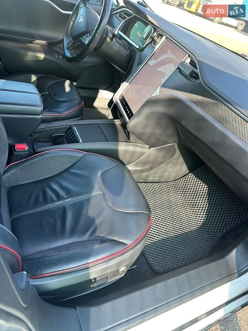 2013 Tesla Model S - мініатюра 24
