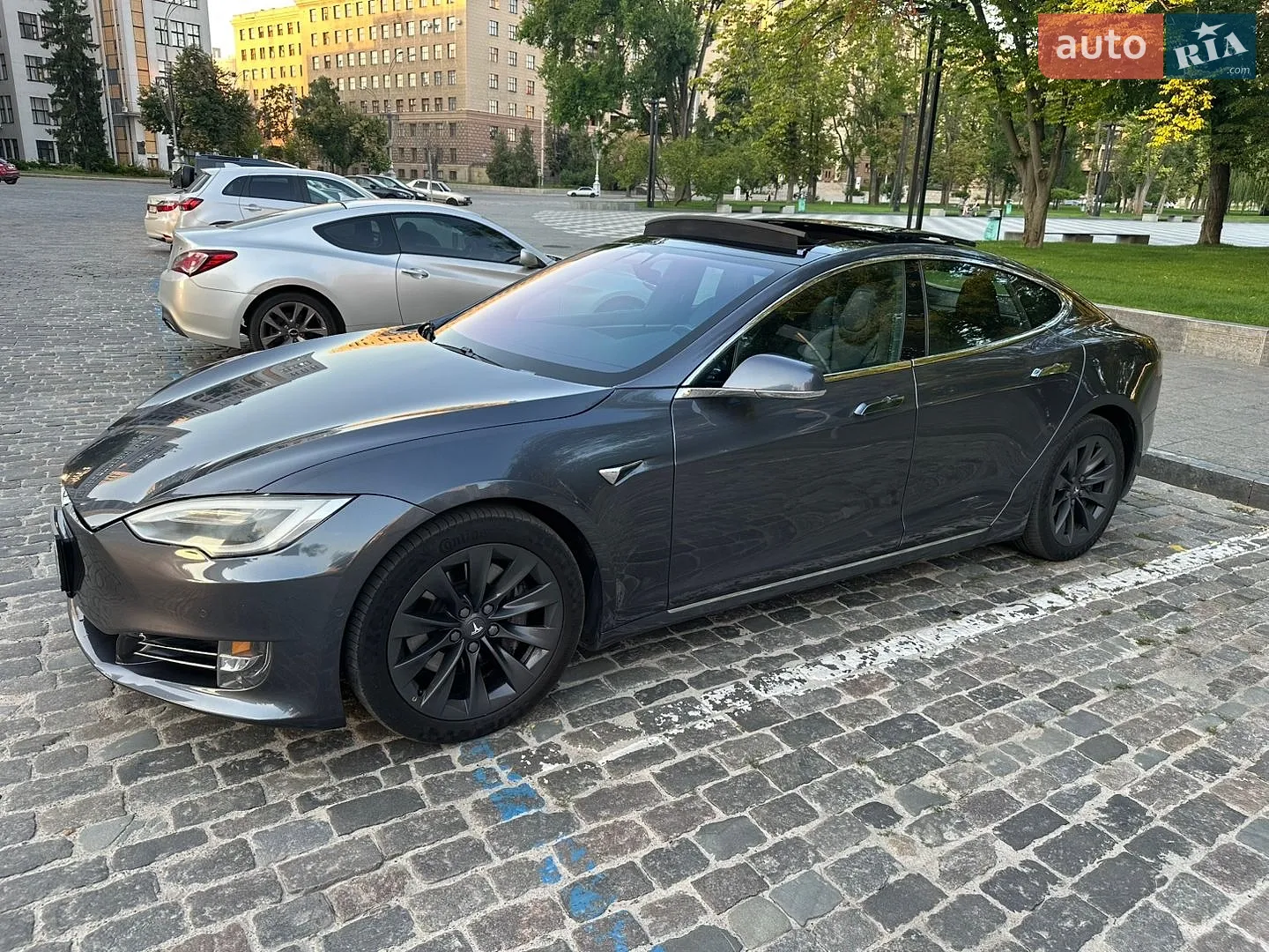 2018 Tesla Model S - мініатюра 17