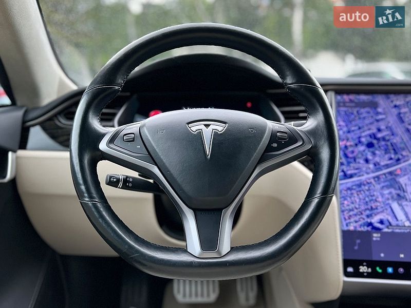 Ліфтбек Tesla Model S 2019 в Львові фото 11 Ліфтбек Tesla Model S 2019 в Львові