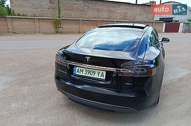 Ліфтбек Tesla Model S 2015 в Коростені фото 24 Ліфтбек Tesla Model S 2015 в Коростені