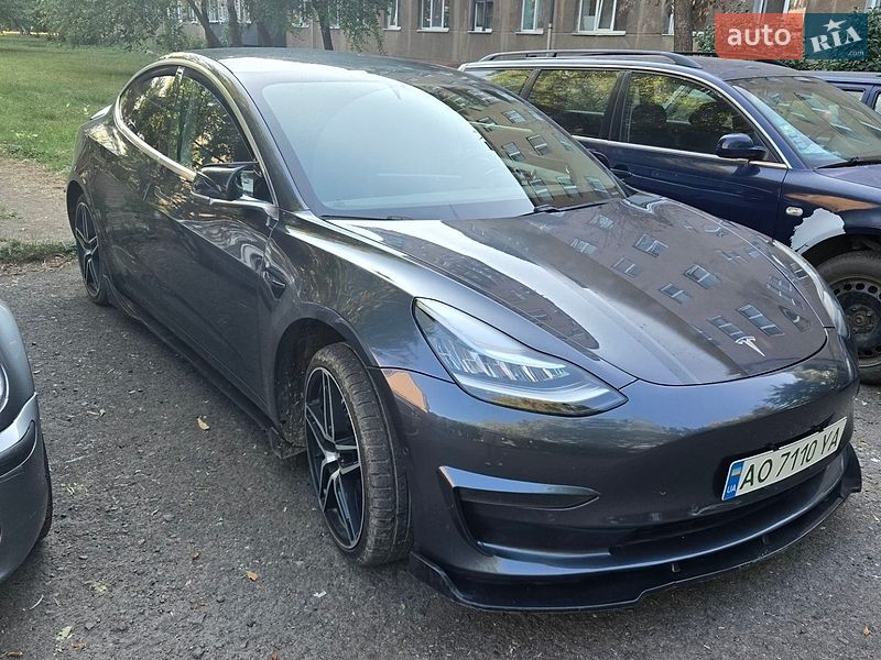 Tesla Model S 2020 Tesla Model S 2020