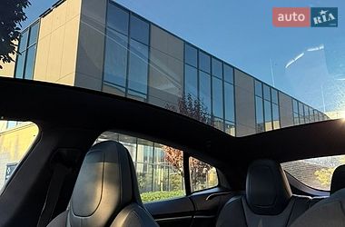 Ліфтбек Tesla Model S 2017 в Києві фото 5 Ліфтбек Tesla Model S 2017 в Києві