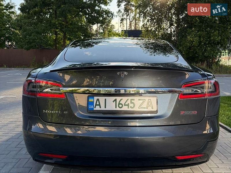 Ліфтбек Tesla Model S 2017 в Києві фото 7 Ліфтбек Tesla Model S 2017 в Києві