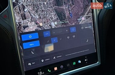 Ліфтбек Tesla Model S 2017 в Києві фото 15 Ліфтбек Tesla Model S 2017 в Києві