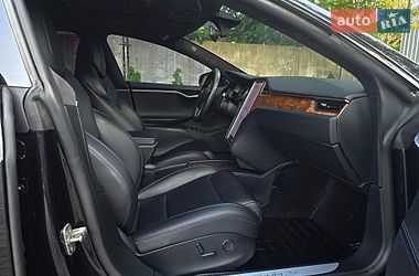 Ліфтбек Tesla Model S 2018 в Костопілі фото 39 Ліфтбек Tesla Model S 2018 в Костопілі