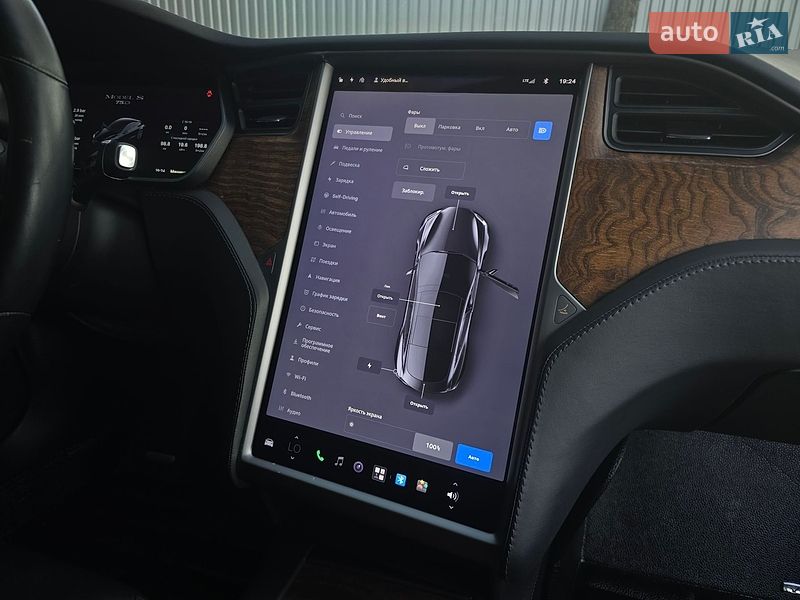 Ліфтбек Tesla Model S 2018 в Костопілі фото 49 Ліфтбек Tesla Model S 2018 в Костопілі