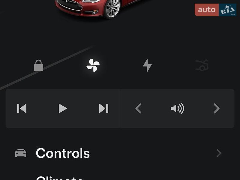 Ліфтбек Tesla Model S 2015 в Києві