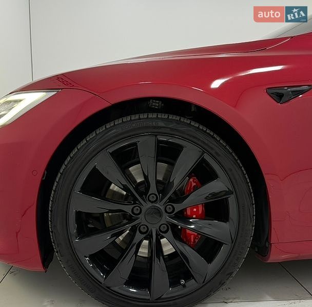 Лифтбек Tesla Model S 2020 в Одессе