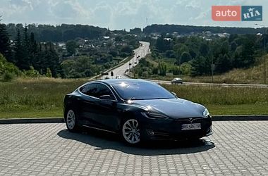 Лифтбек Tesla Model S 2016 в Тернополе