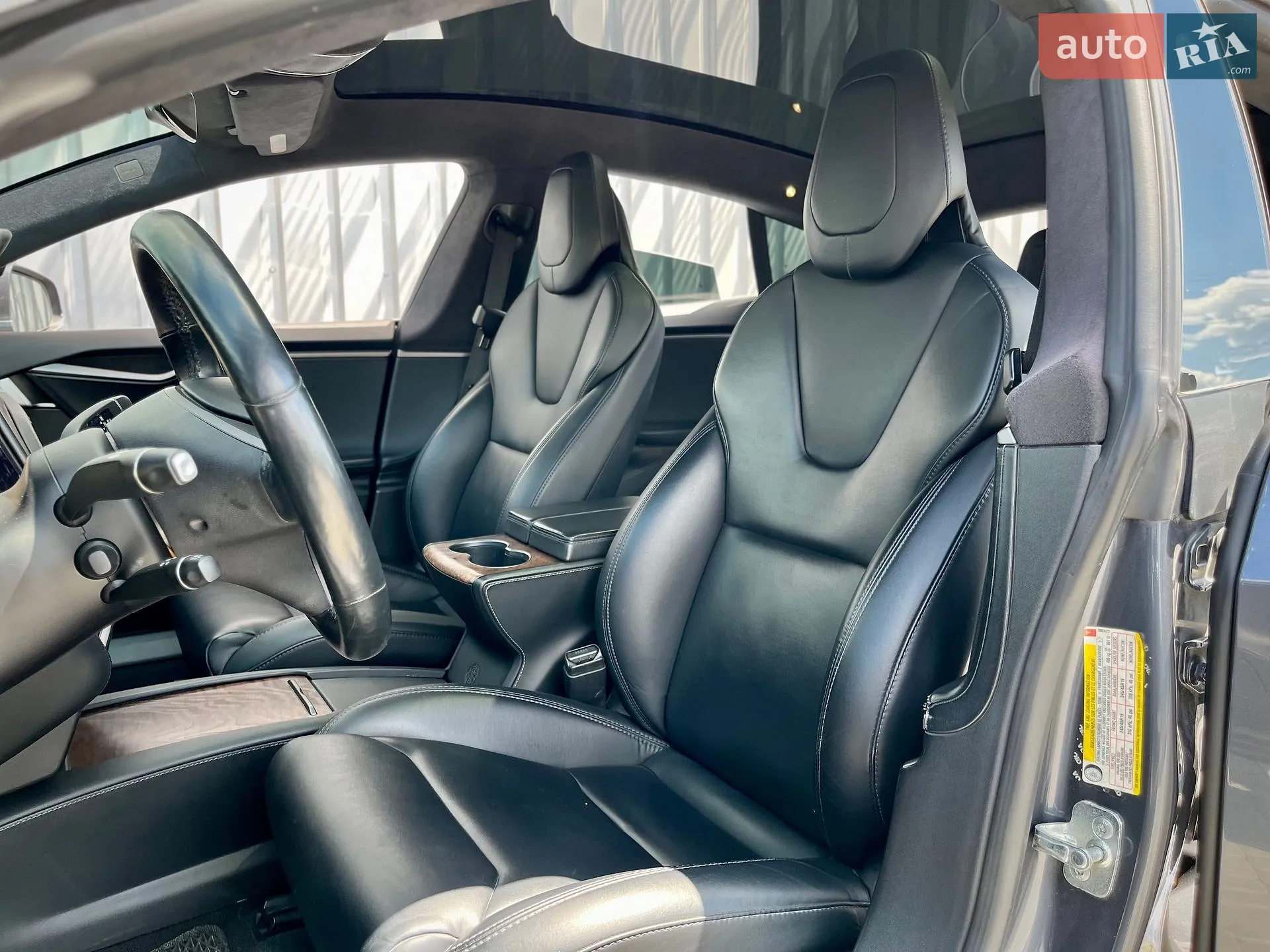 2019 Tesla Model S - мініатюра 9