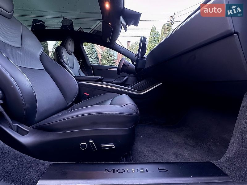 Лифтбек Tesla Model S 2022 в Киеве фото 20 Лифтбек Tesla Model S 2022 в Киеве