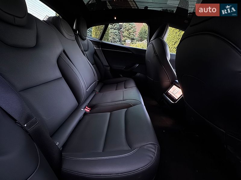 Ліфтбек Tesla Model S 2022 в Києві