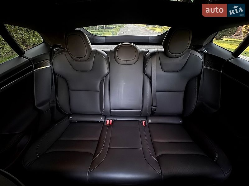 Ліфтбек Tesla Model S 2022 в Києві