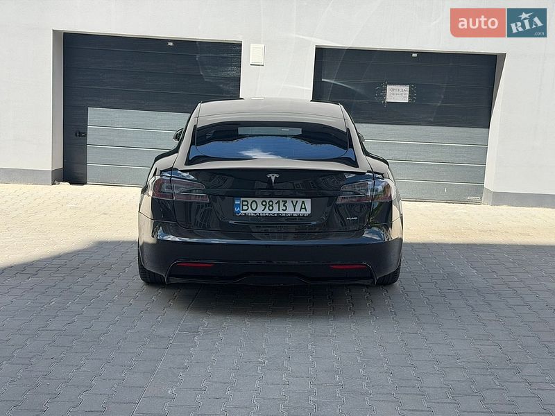 Лифтбек Tesla Model S 2021 в Тернополе фото 18 Лифтбек Tesla Model S 2021 в Тернополе