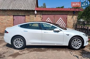 tesla model-s 2018 в Нововолынск от профессионального продавца Максим Вешка