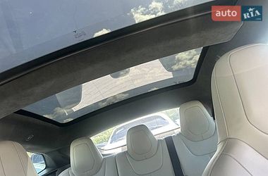 Ліфтбек Tesla Model S 2016 в Полтаві