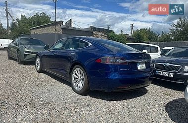 Ліфтбек Tesla Model S 2016 в Полтаві