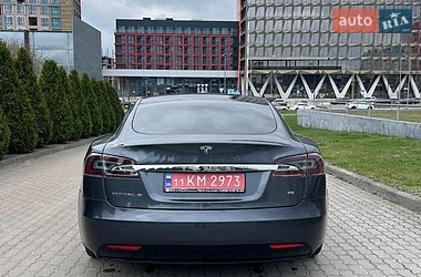 Лифтбек Tesla Model S 2017 в Львове фото 5 Лифтбек Tesla Model S 2017 в Львове