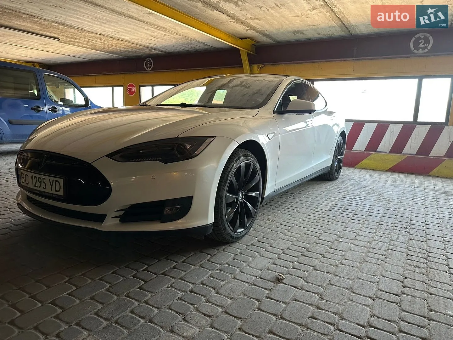 2013 Tesla Model S - мініатюра 3