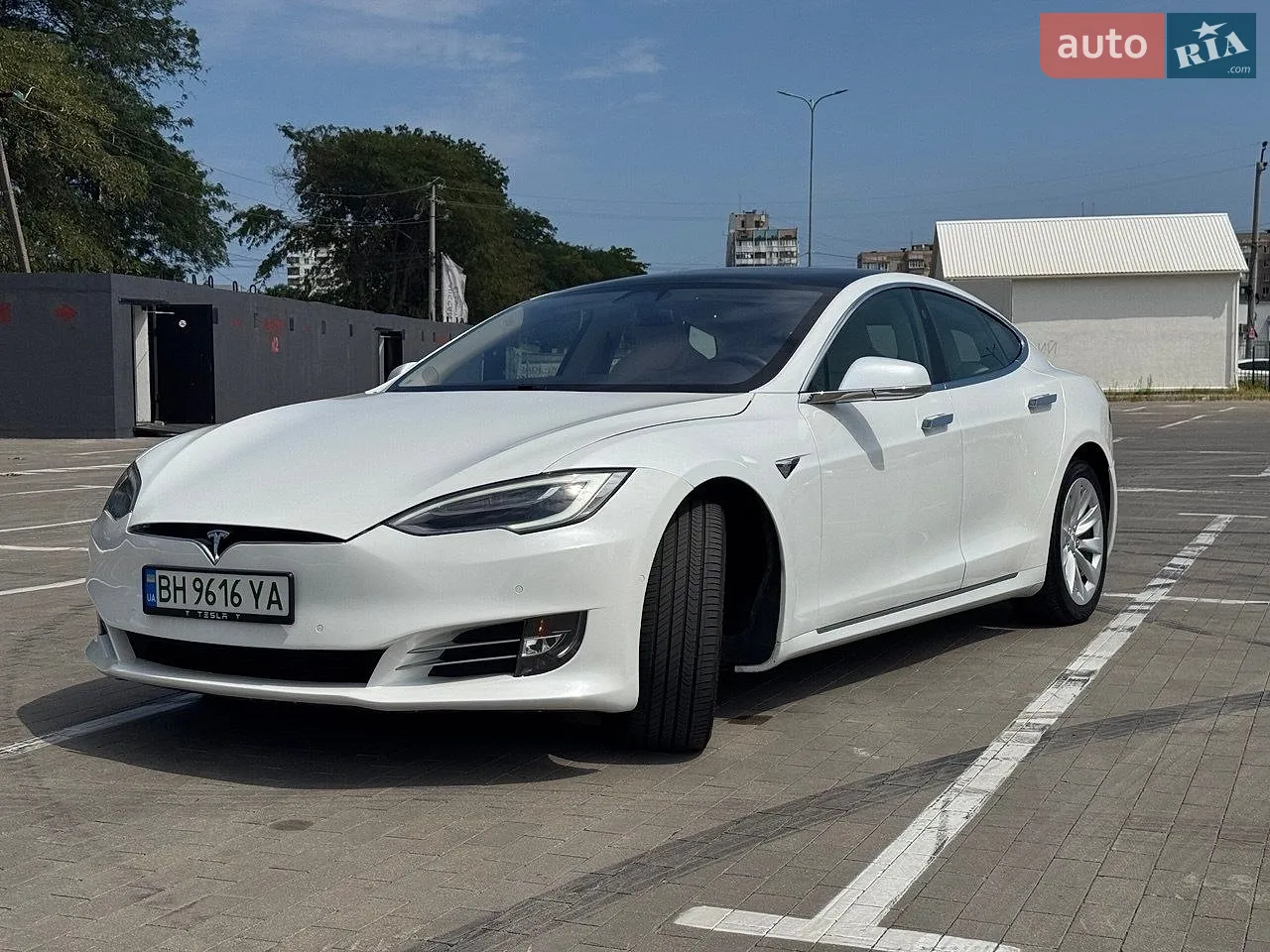 2017 Tesla Model S - мініатюра 2