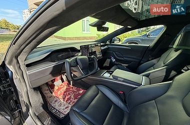 Лифтбек Tesla Model S 2023 в Ивано-Франковске