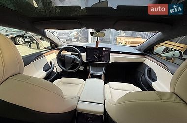 Лифтбек Tesla Model S 2023 в Первомайске