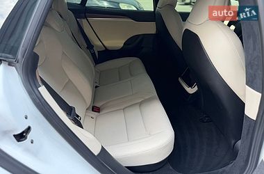 Лифтбек Tesla Model S 2023 в Первомайске