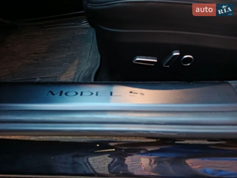 Ліфтбек Tesla Model S 2022 в Києві фото 12 Ліфтбек Tesla Model S 2022 в Києві