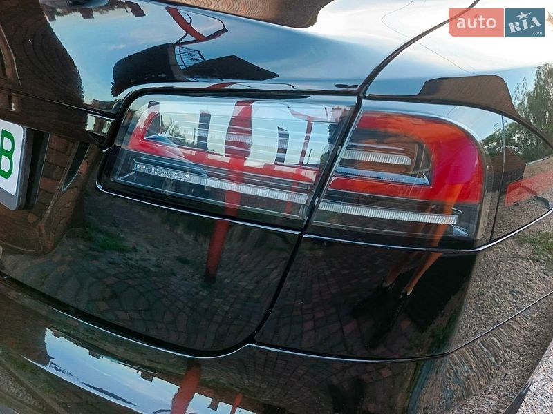 Ліфтбек Tesla Model S 2022 в Києві фото 17 Ліфтбек Tesla Model S 2022 в Києві