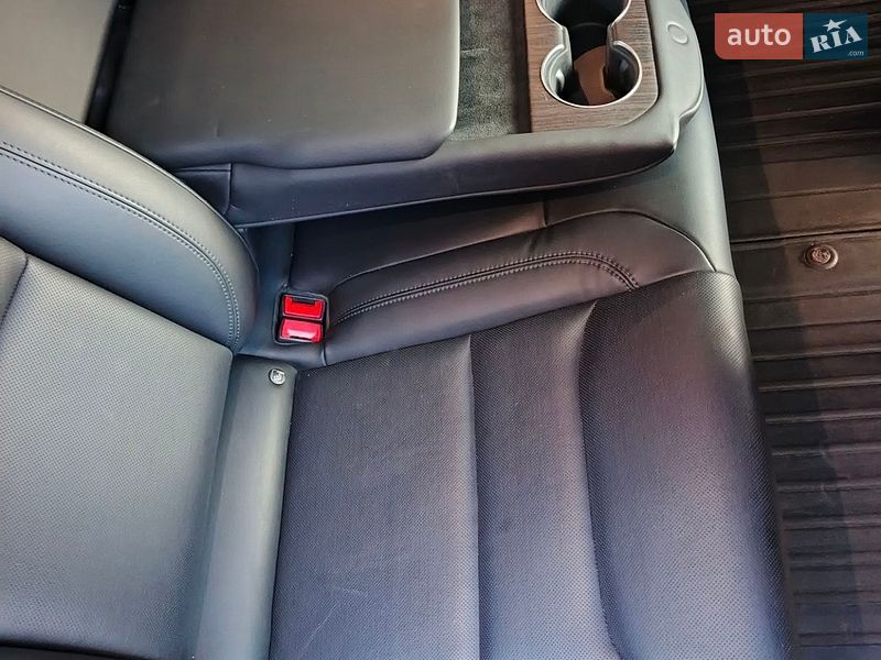 Ліфтбек Tesla Model S 2022 в Києві фото 20 Ліфтбек Tesla Model S 2022 в Києві