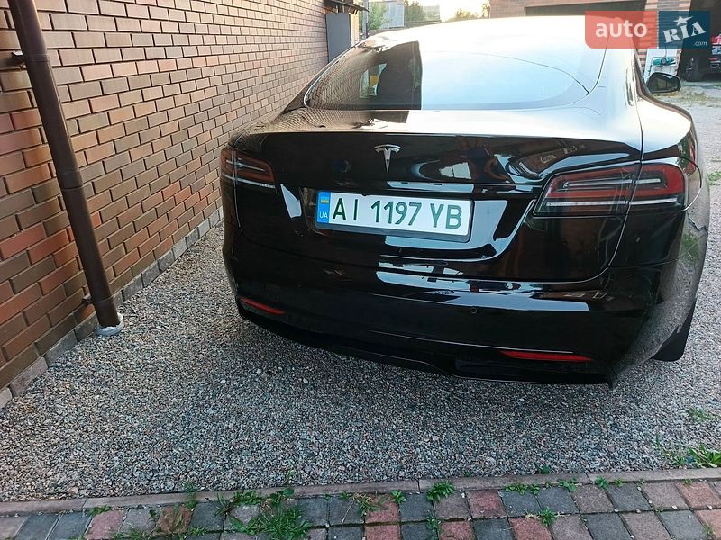 Ліфтбек Tesla Model S 2022 в Києві фото 26 Ліфтбек Tesla Model S 2022 в Києві