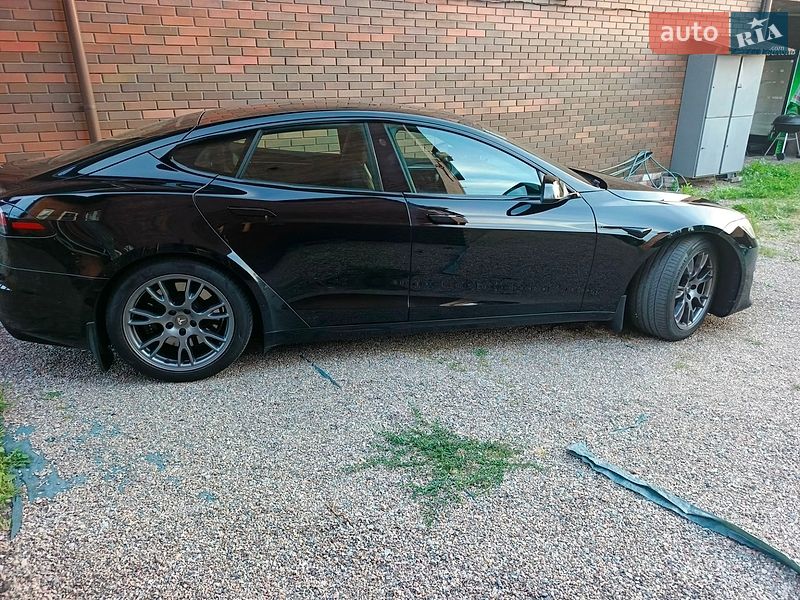 Ліфтбек Tesla Model S 2022 в Києві фото 29 Ліфтбек Tesla Model S 2022 в Києві