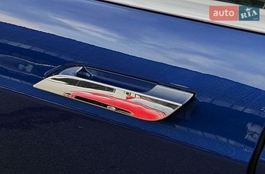 Ліфтбек Tesla Model S 2018 в Києві фото 18 Ліфтбек Tesla Model S 2018 в Києві