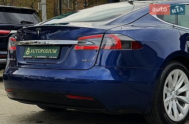 Ліфтбек Tesla Model S 2018 в Києві фото 21 Ліфтбек Tesla Model S 2018 в Києві