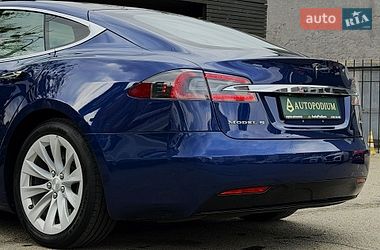 Ліфтбек Tesla Model S 2018 в Києві фото 23 Ліфтбек Tesla Model S 2018 в Києві