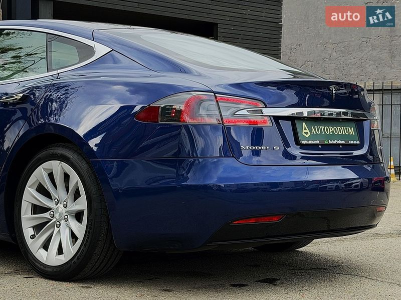 Ліфтбек Tesla Model S 2018 в Києві фото 23 Ліфтбек Tesla Model S 2018 в Києві