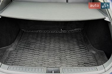Ліфтбек Tesla Model S 2018 в Києві фото 25 Ліфтбек Tesla Model S 2018 в Києві