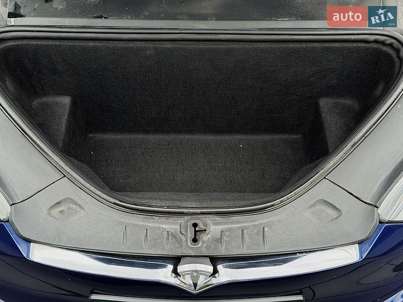 Ліфтбек Tesla Model S 2018 в Києві фото 27 Ліфтбек Tesla Model S 2018 в Києві
