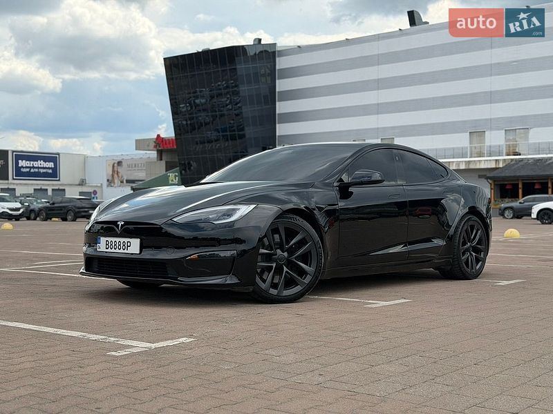 Tesla Model S 2022